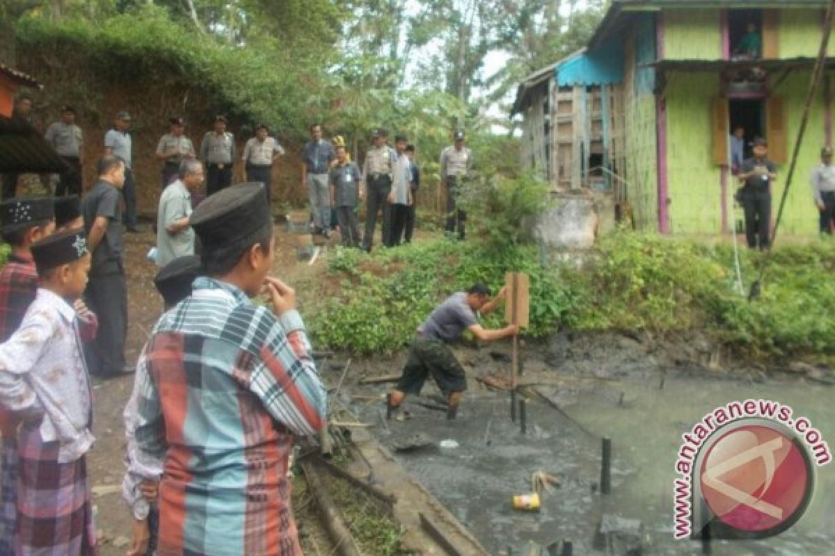 Pengadilan Negeri Batusangkar Eksekusi Kolam Ikan di Padangmagek
