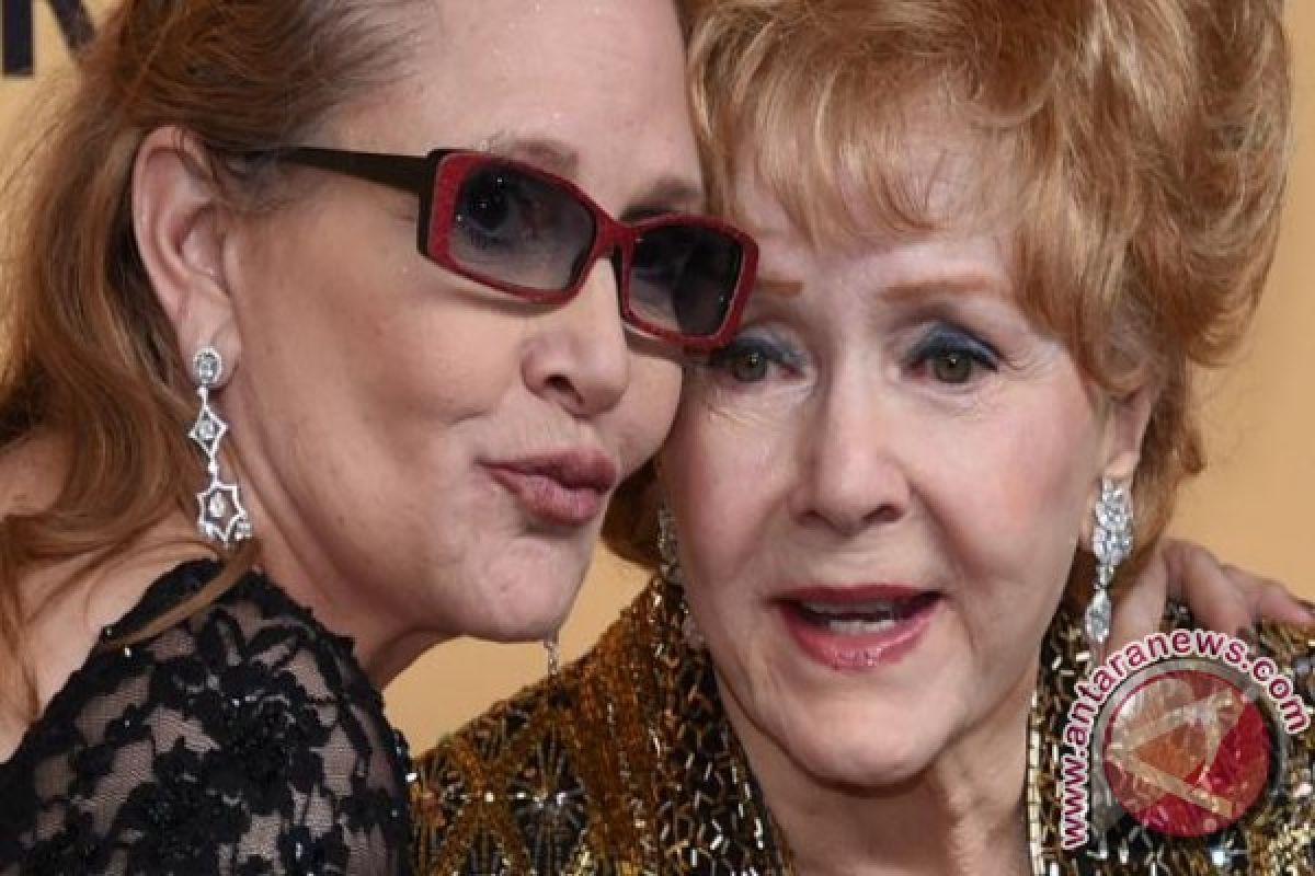 Aktris Debbie Reynolds meninggal akibat stroke