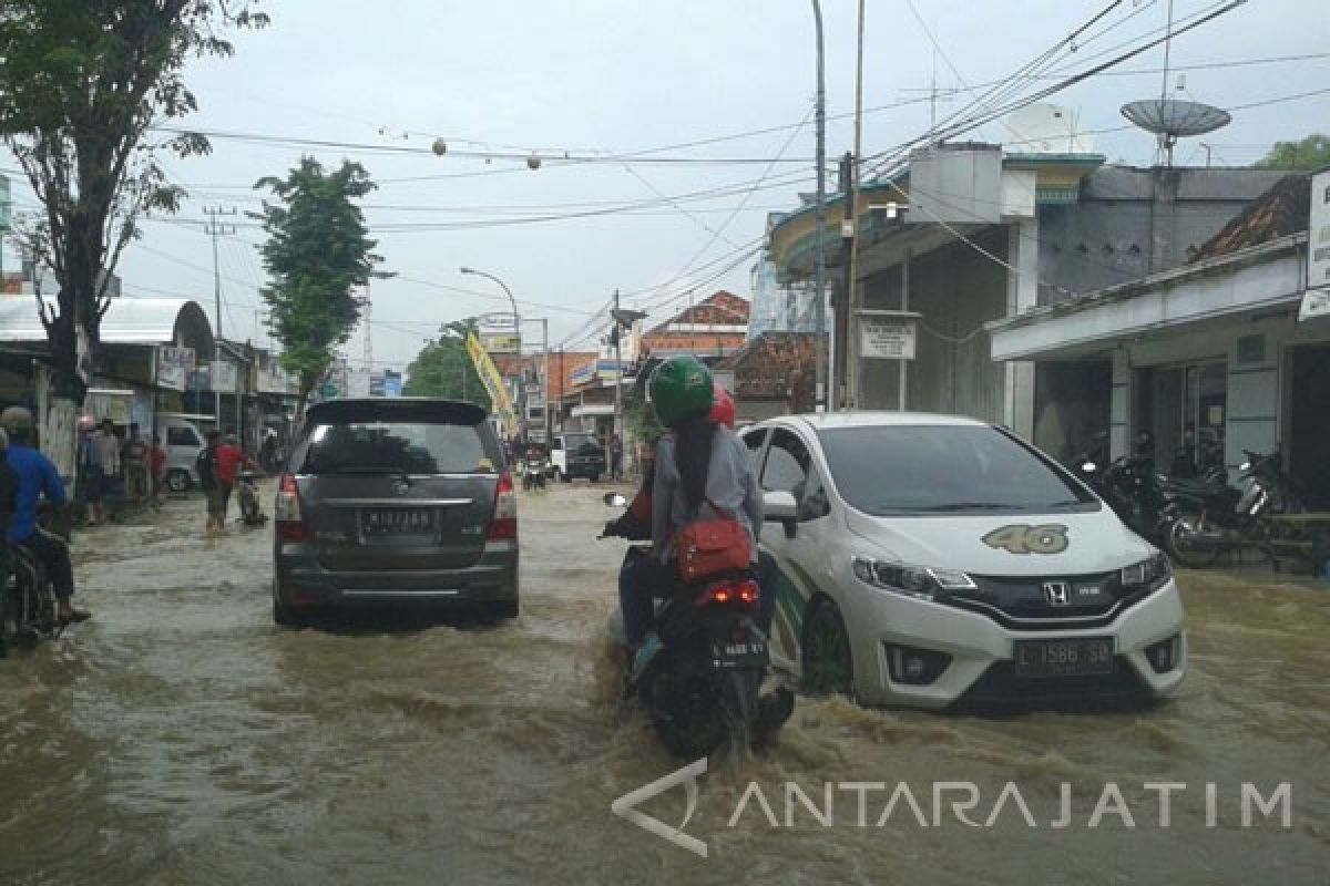 Banjir Landa Blega Bangkalan