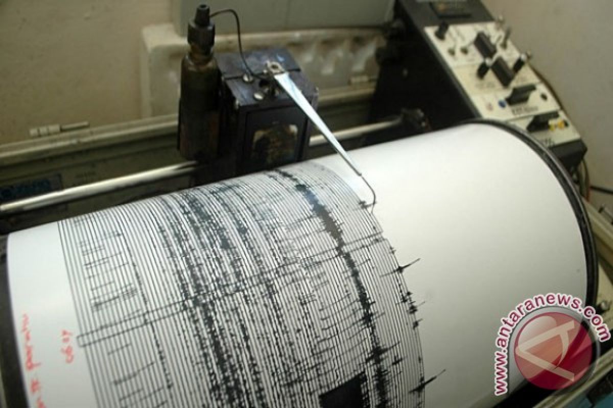 Major Quake Rocks Nusa Tenggara but no Report of Casualty 