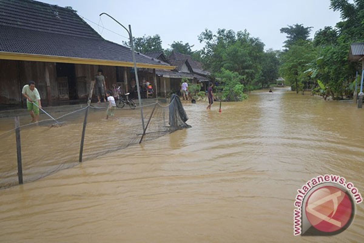 Banjir bandang terjang lima desa di Pati Jateng