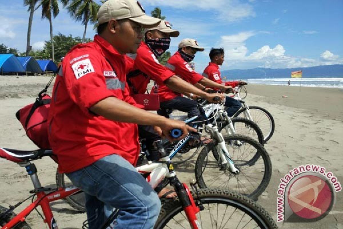 Pasukan Bersepeda PMI Sukabumi Dikerahkan Amankan Wisatawan