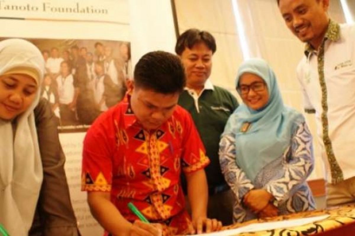 Belasan Guru Riau Lulus Beasiswa Guru Tanoto Foundation