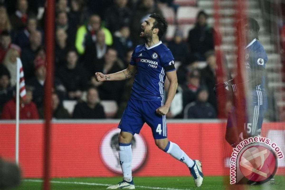 Cesc Fabregas bertekad lakoni laga ke-500 sebelum tinggalkan Chelsea