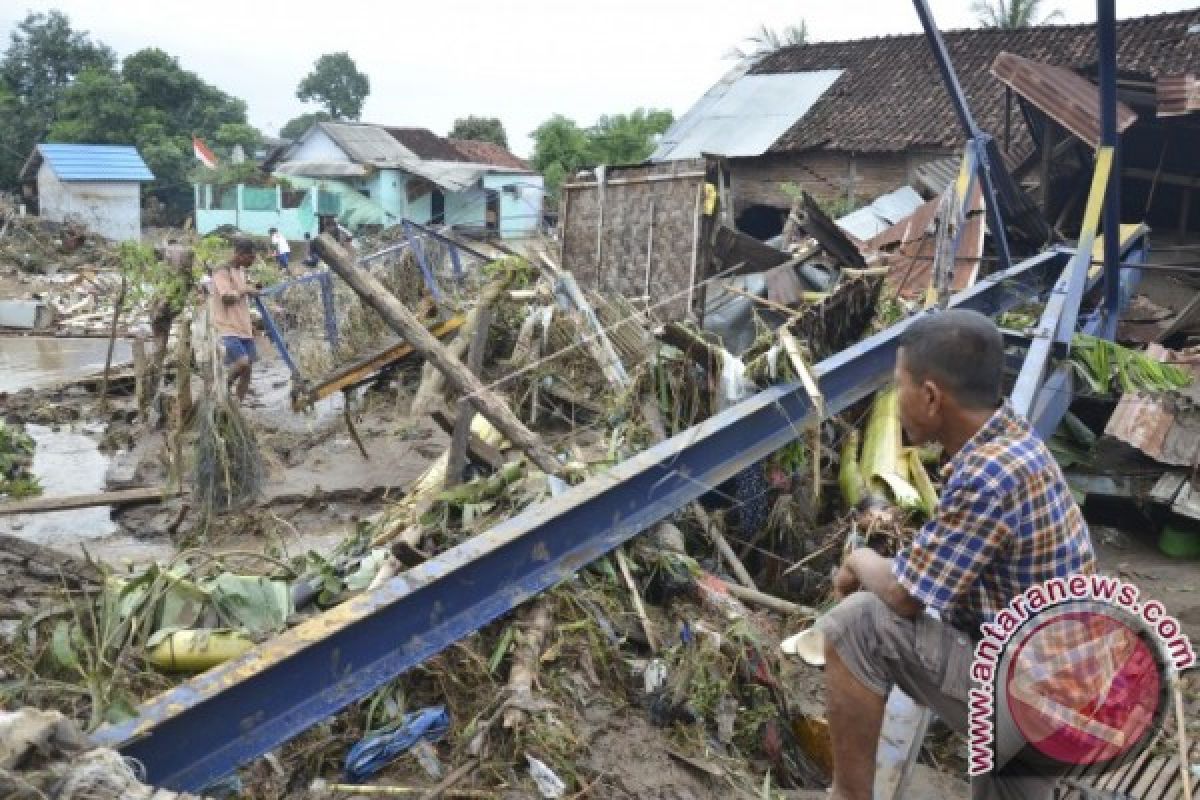 Kerugian Petani Akibat Banjir Bima Rp34,4 Miliar 