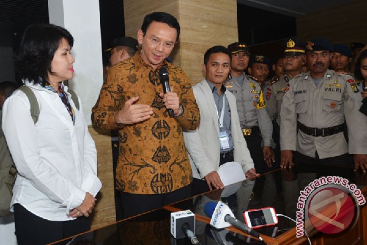 Ahok: semua saksi minta saya ditahan