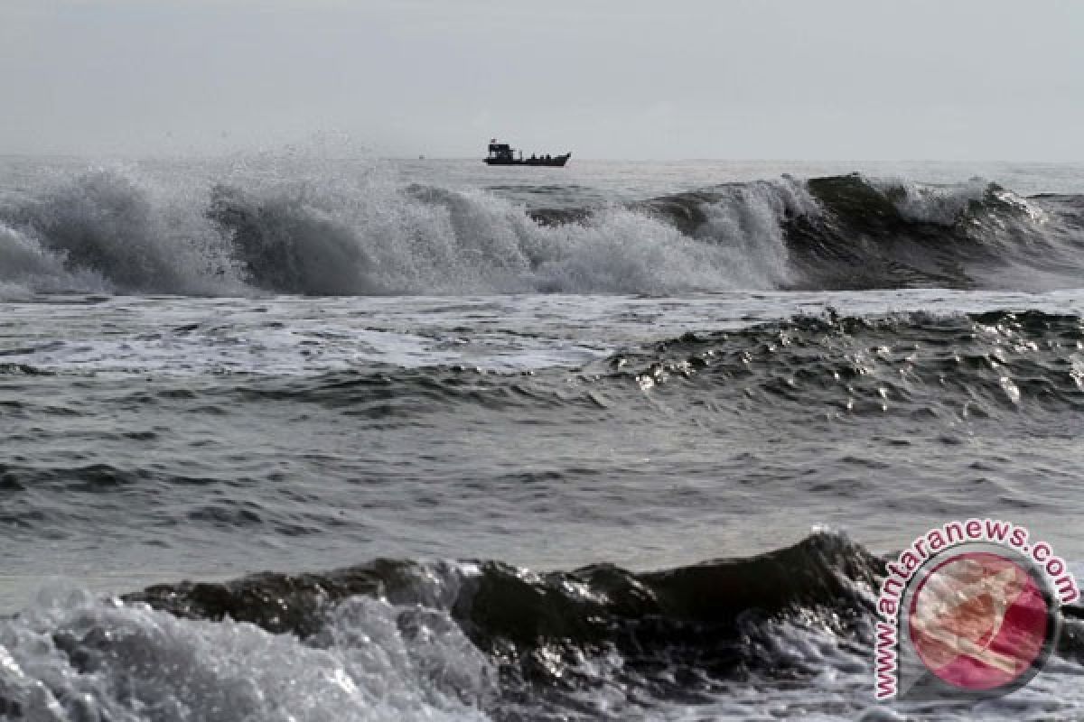 BMKG ingatkan potensi gelombang tinggi di perairan Bengkulu