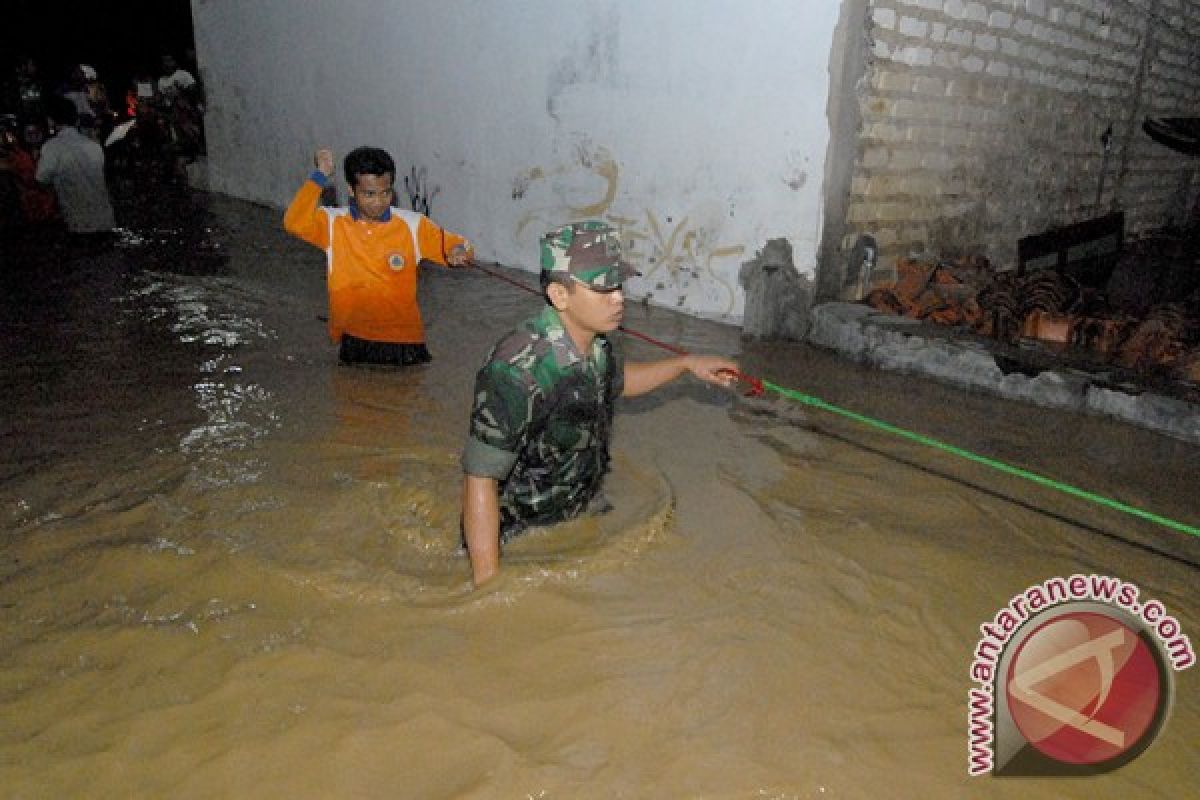 Banjir rendam enam kelurahan di Kota Pamekasan