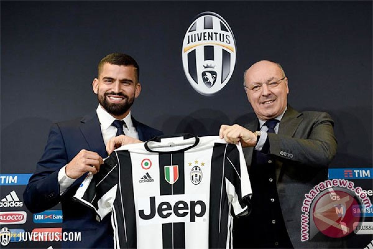 Juventus rekrut Rincon