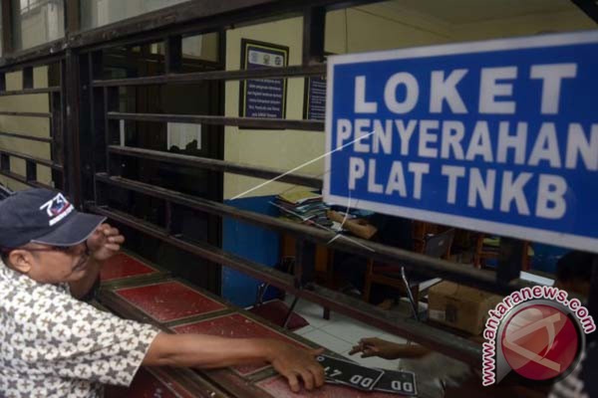 Pemprov Sulsel Turunkan Tarif BBNKB