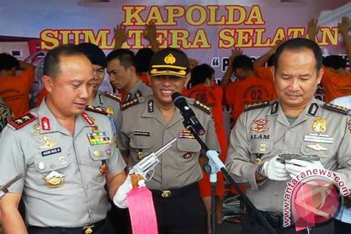 Polda Sumsel tekan kejahatan menggunakan senpi 