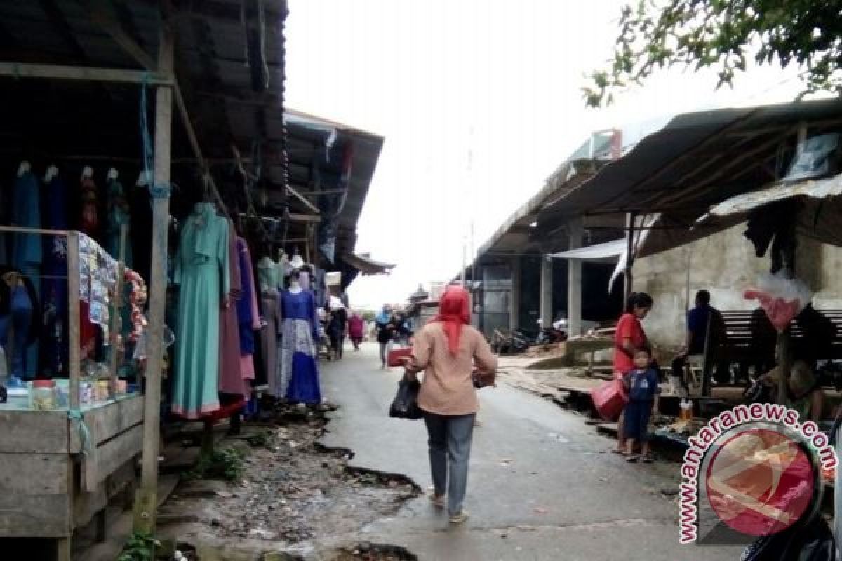Perubahan Jadwal Pasar Tamiang Layang Kurang Sosialisasi