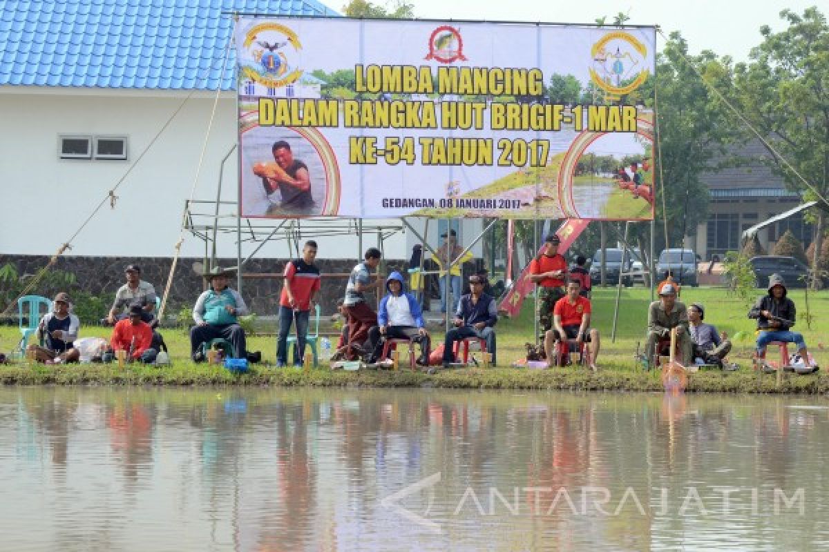 Brigif-1 Marinir Gelar Lomba Memancing Peringati HUT