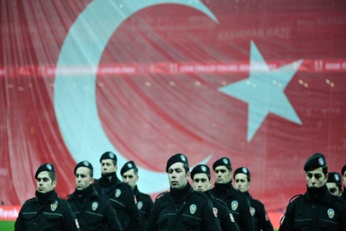 Polisi Turki tahan 61 pengunjuk rasa di Ankara