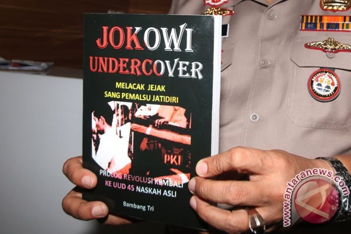 Polisi Buru Penulis lain "Jokowi Undercover"