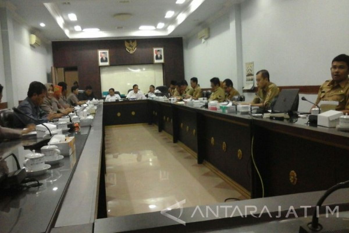 Rapat Evaluasi APBD Jember 2017 Berakhir 