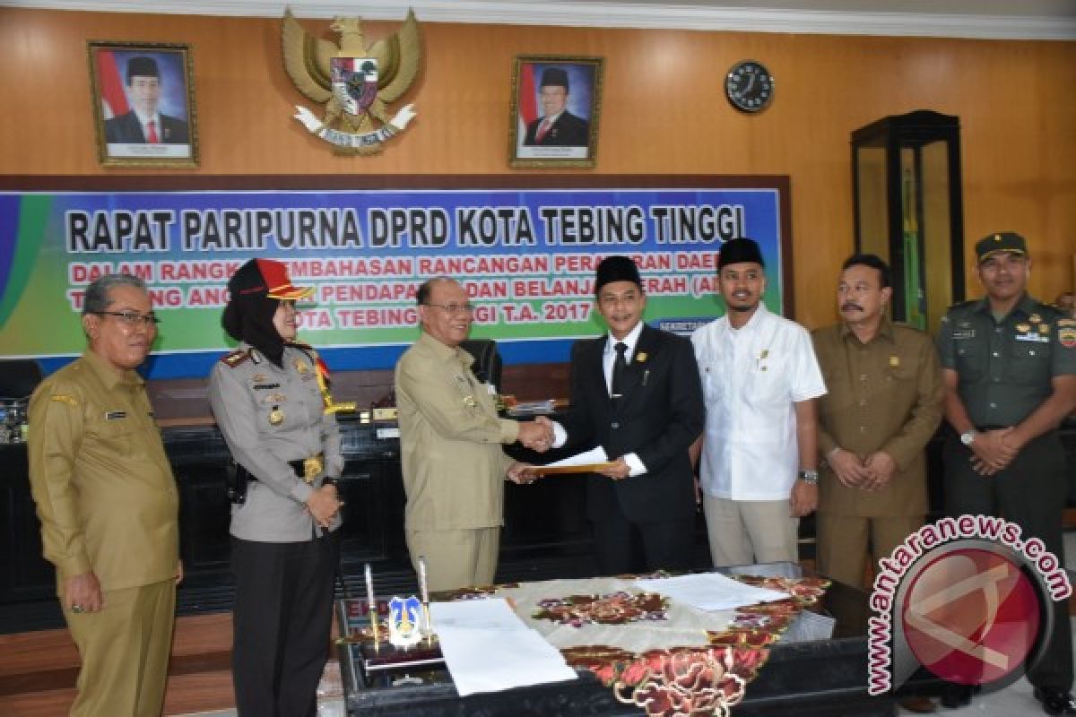 DPRD Setujui APBD Tahun 2017 