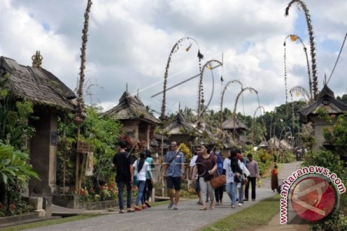 Rumah Adat Bambu Berusia Seabad Di Penglipuran-Bali