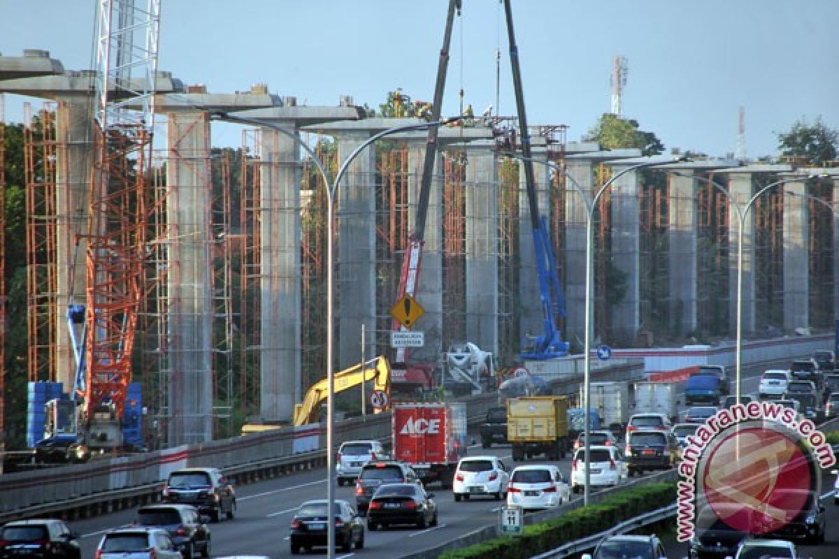 LRT Cawang-Cibubur akan beroperasi Maret 2019