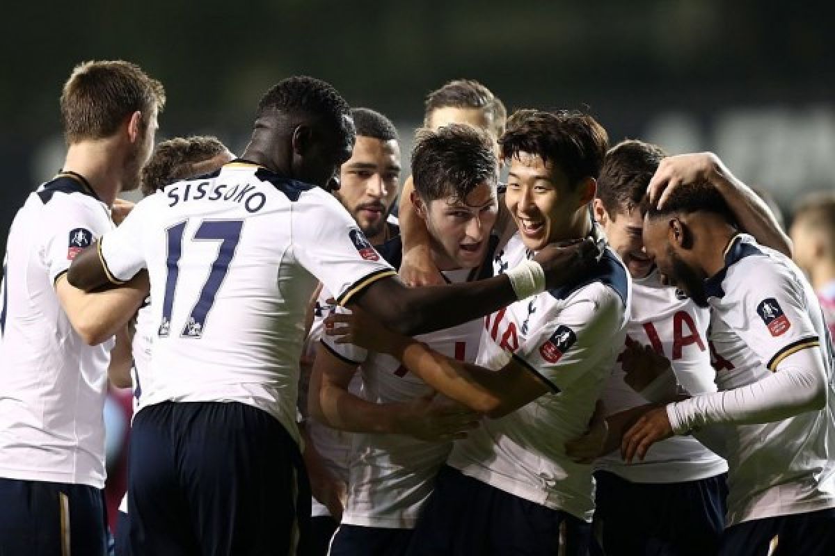 Spurs lewati Villa 2-0, lolos ke putaran keempat Piala FA