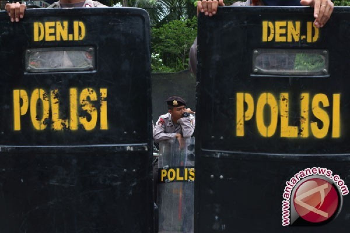 125 Polisi Amankan KPU Kota Gorontalo