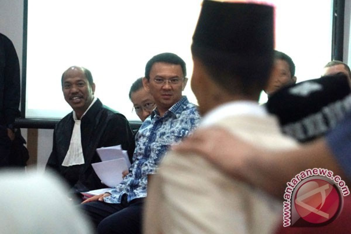 Pengadilan lanjutkan sidang Ahok hari ini