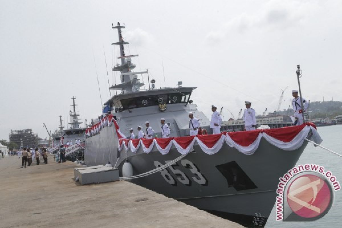 Kasal Resmikan Tiga KRI Baru