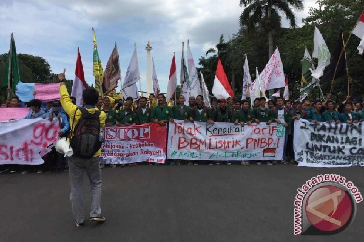 Aliansi mahasiswa demo protes kebijakan pemerintah