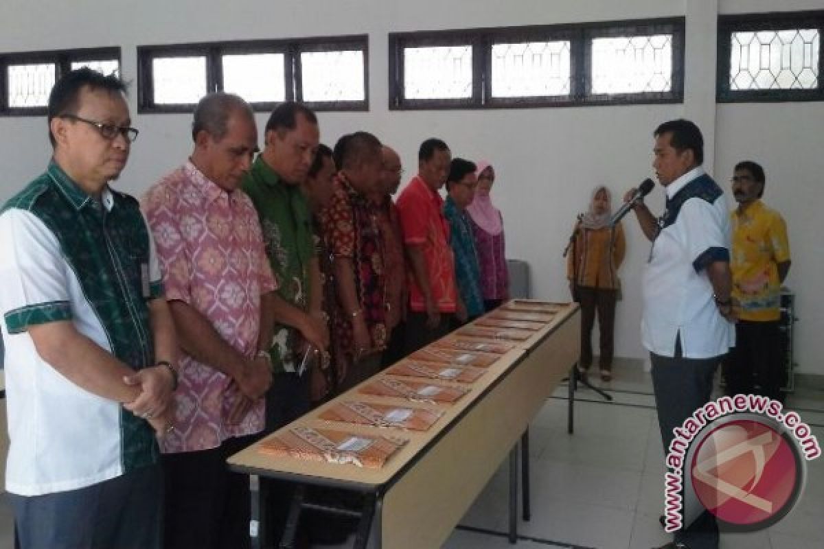 18 staf DKP Sulteng dapat promosi jabatan