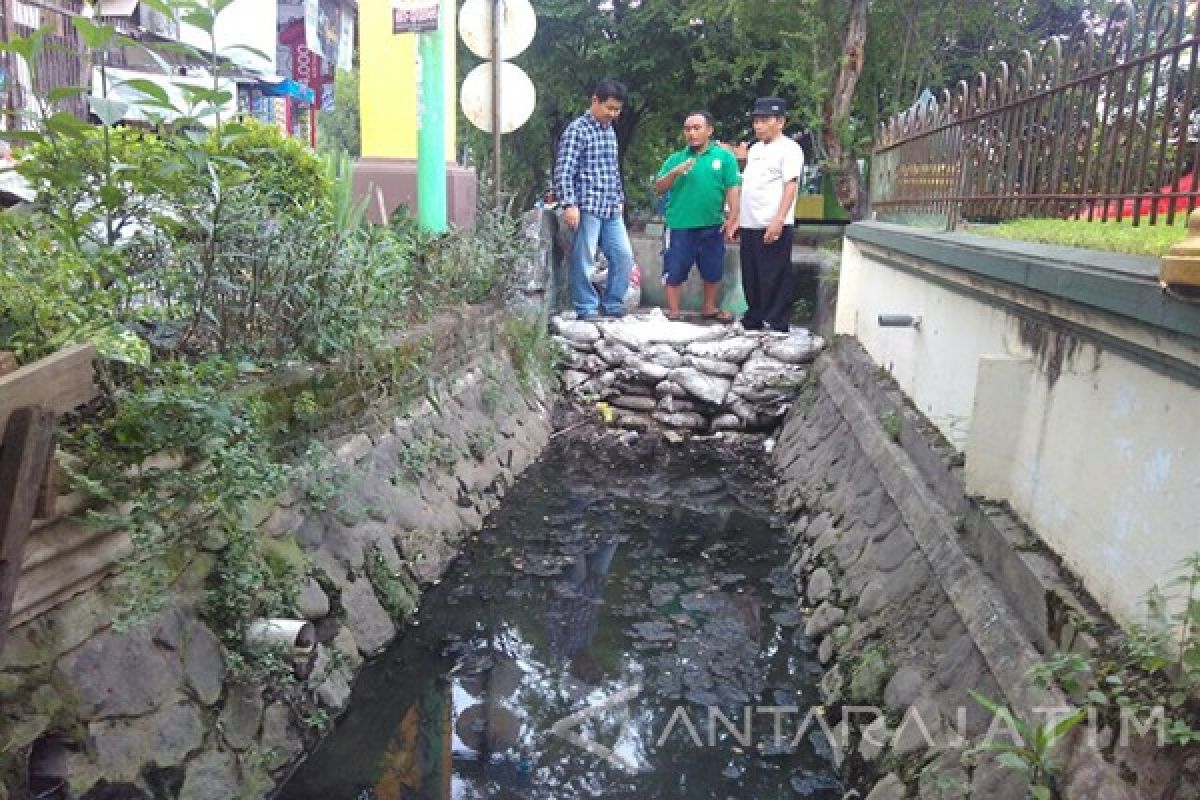 Legislator : Pemkot Surabaya Kurang Perhatian Kawasan Mulyorejo