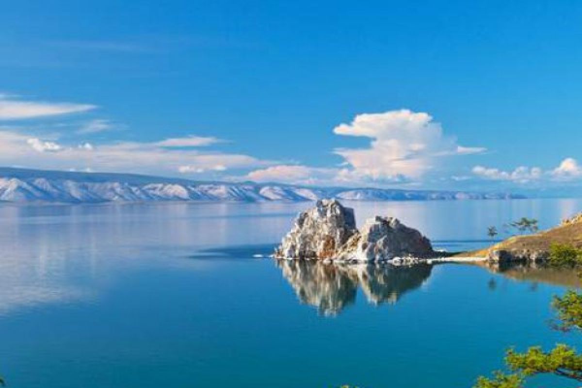 EARTH WIRE -- Lake Baikal`s water level may return to normal in 2017