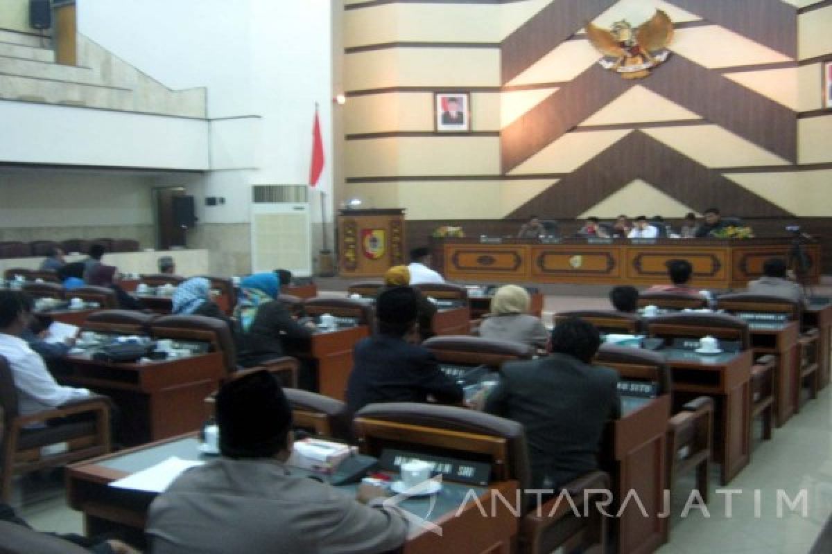 DPRD Jember Resmi Ajukan Interpelasi kepada Bupati Faida