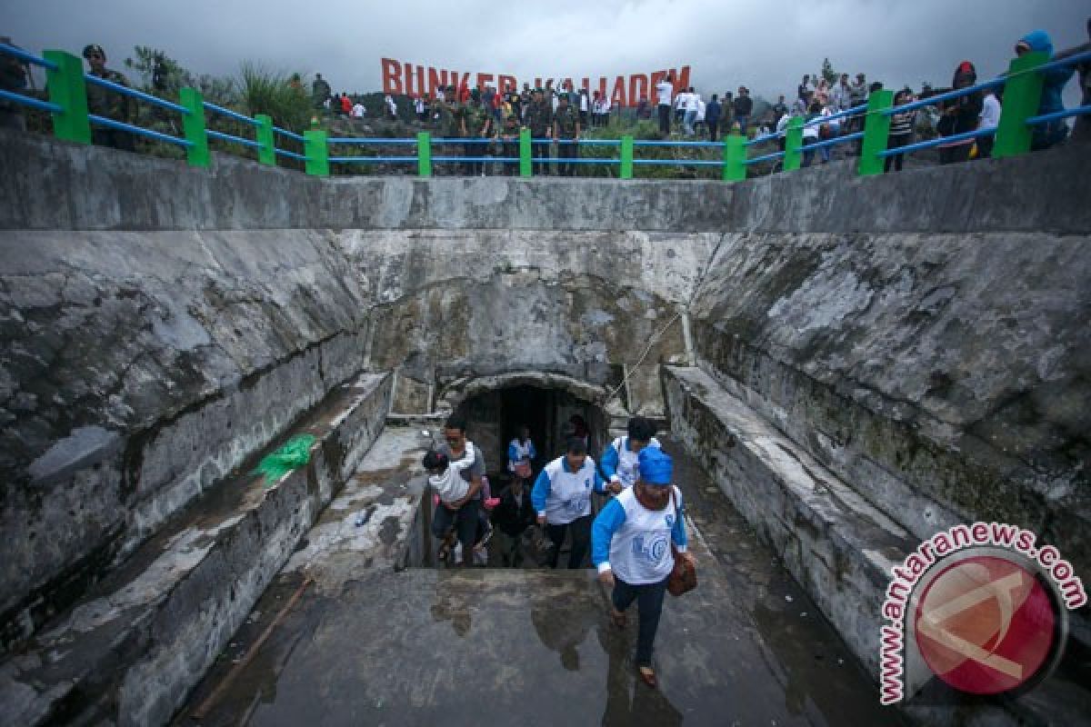 Jip wisata Merapi wajib sediakan helm pengaman