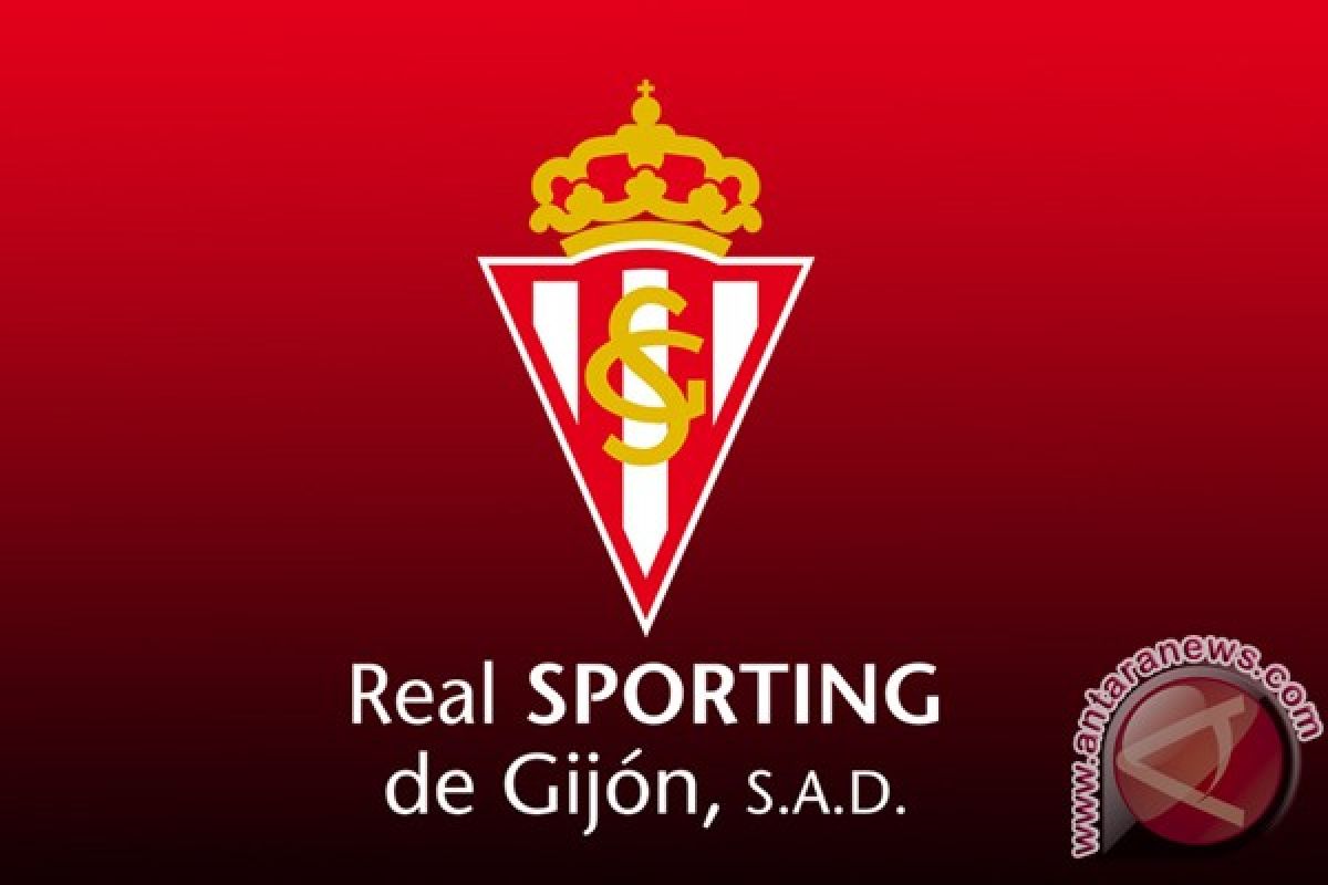 Sporting Gijon berpisah dengan pelatih Fernandez