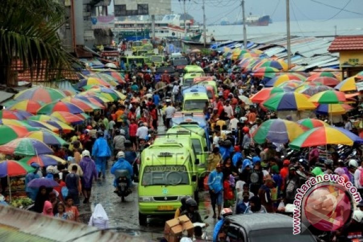 Aturan ganjil genap angkutan umum di Ambon tetap berlaku