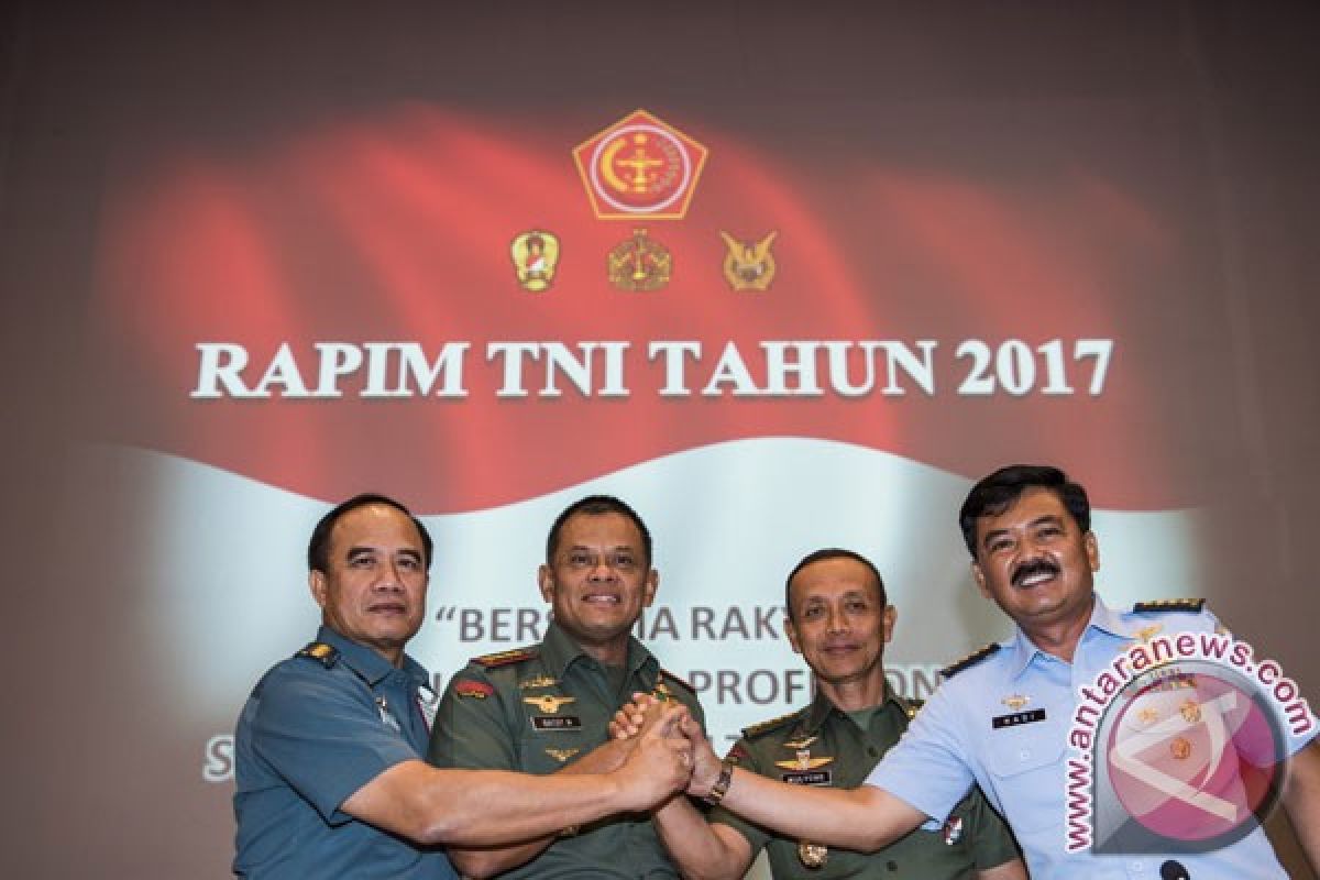 Panglima TNI antarkan Hadi Tjahjanto hadiri uji kelayakan