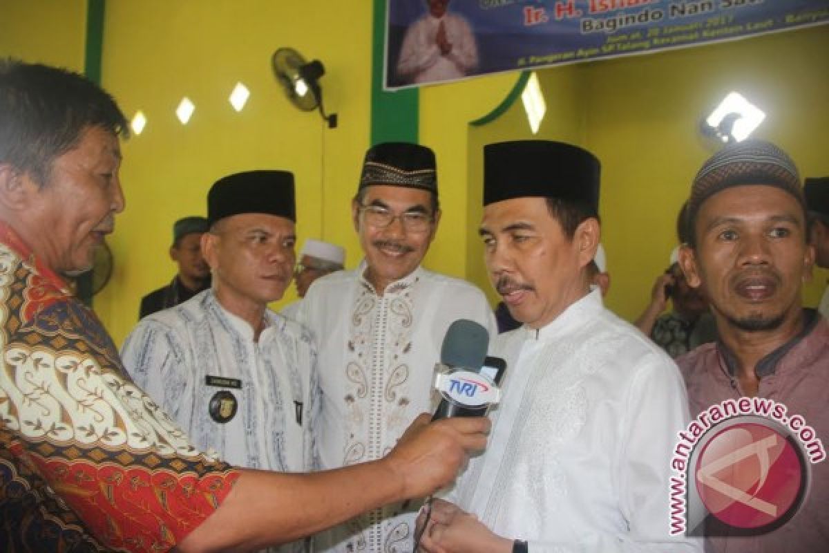 Sejumlah guru mengeluh belum terima gaji 