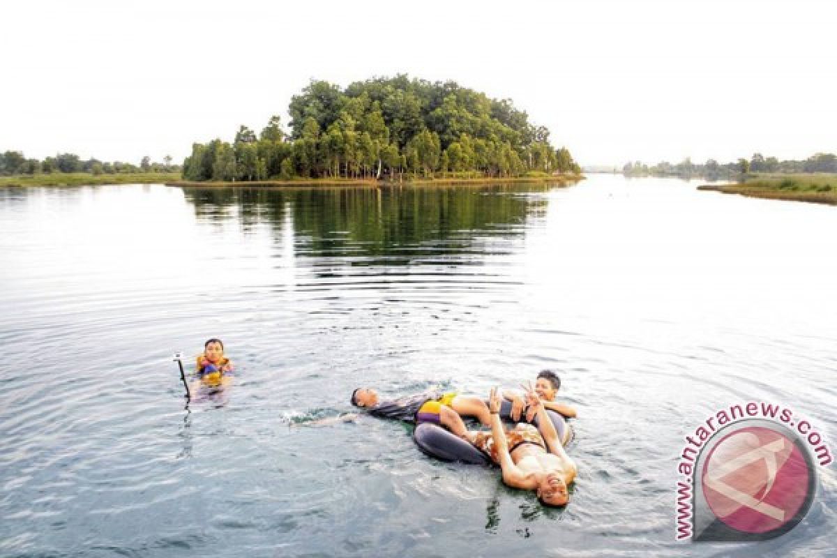 Pemkot Tidak Bisa Kelola Wisata Danau Seran 