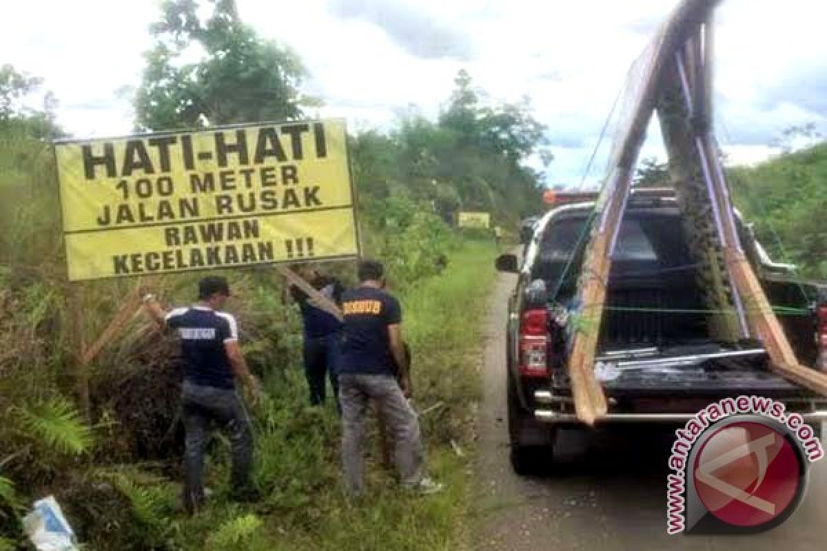 Bus Muara Teweh-Benangin Sudah Sebulan Tak Beroperasi