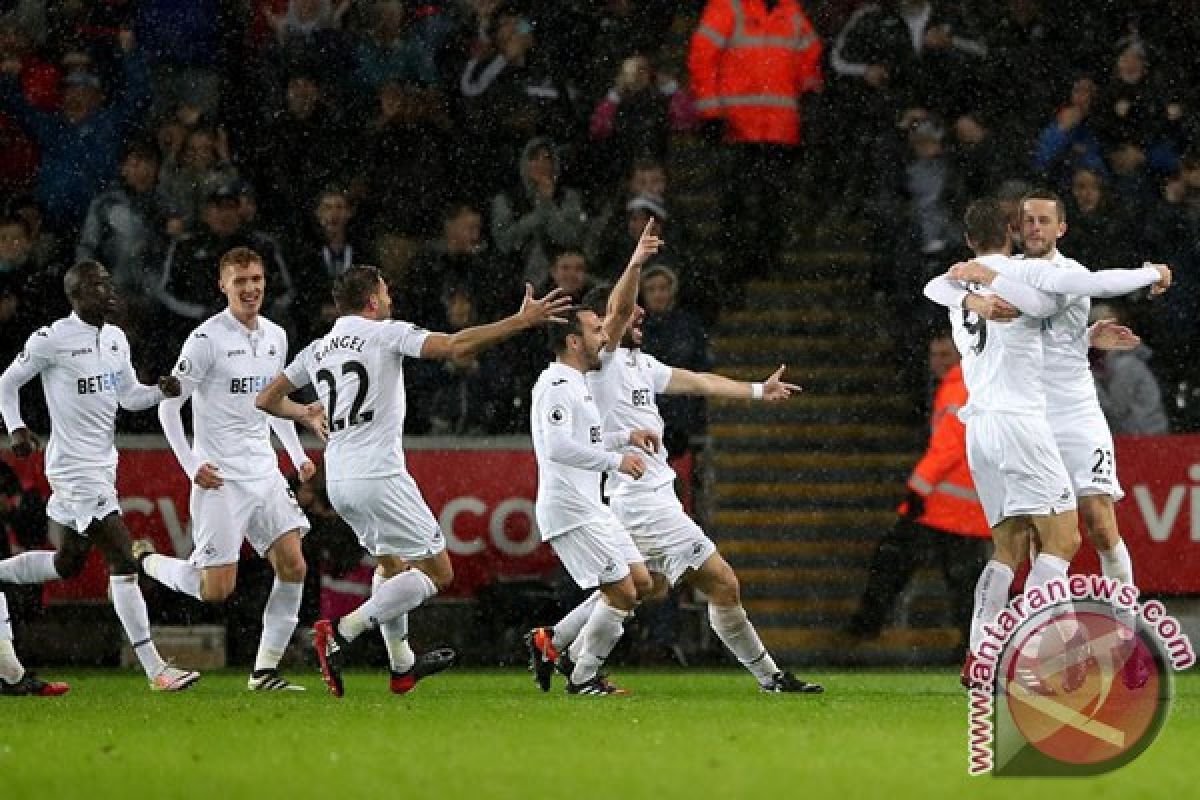 Swansea melaju ke perempat final Piala FA