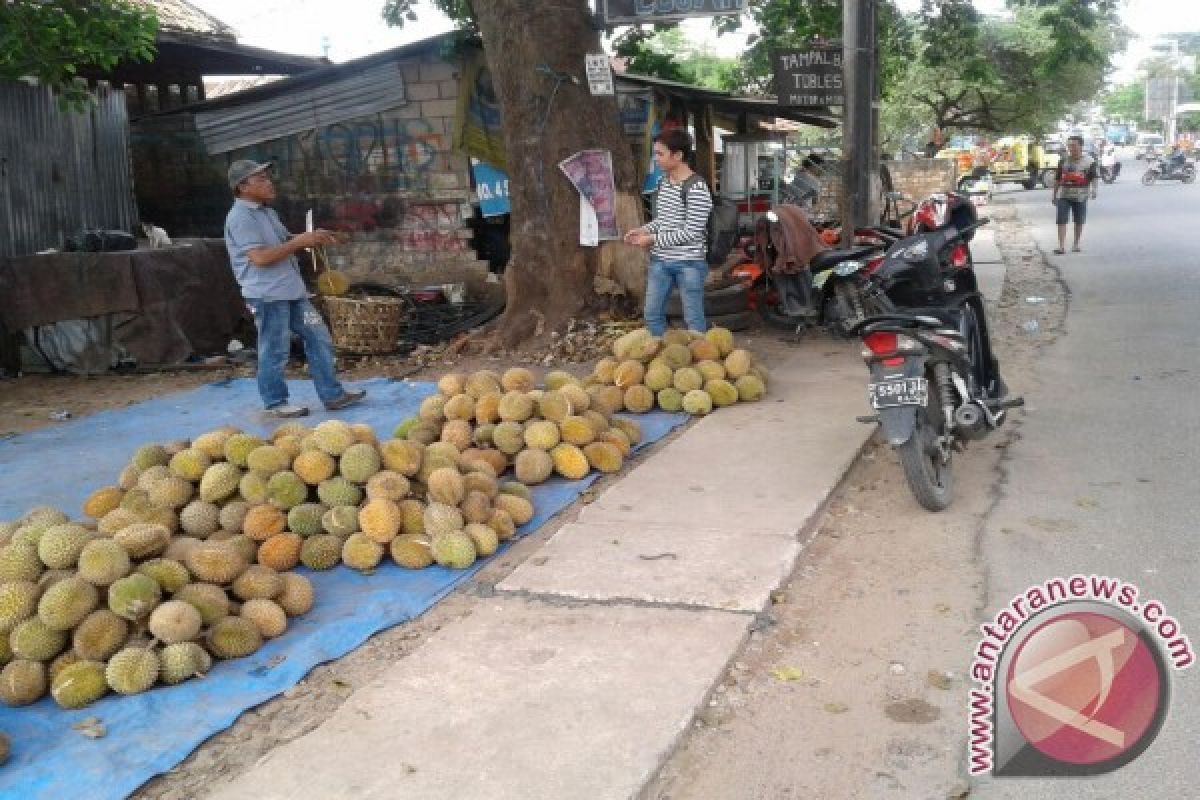 Trend buah durian tetap menanjak di pasaran