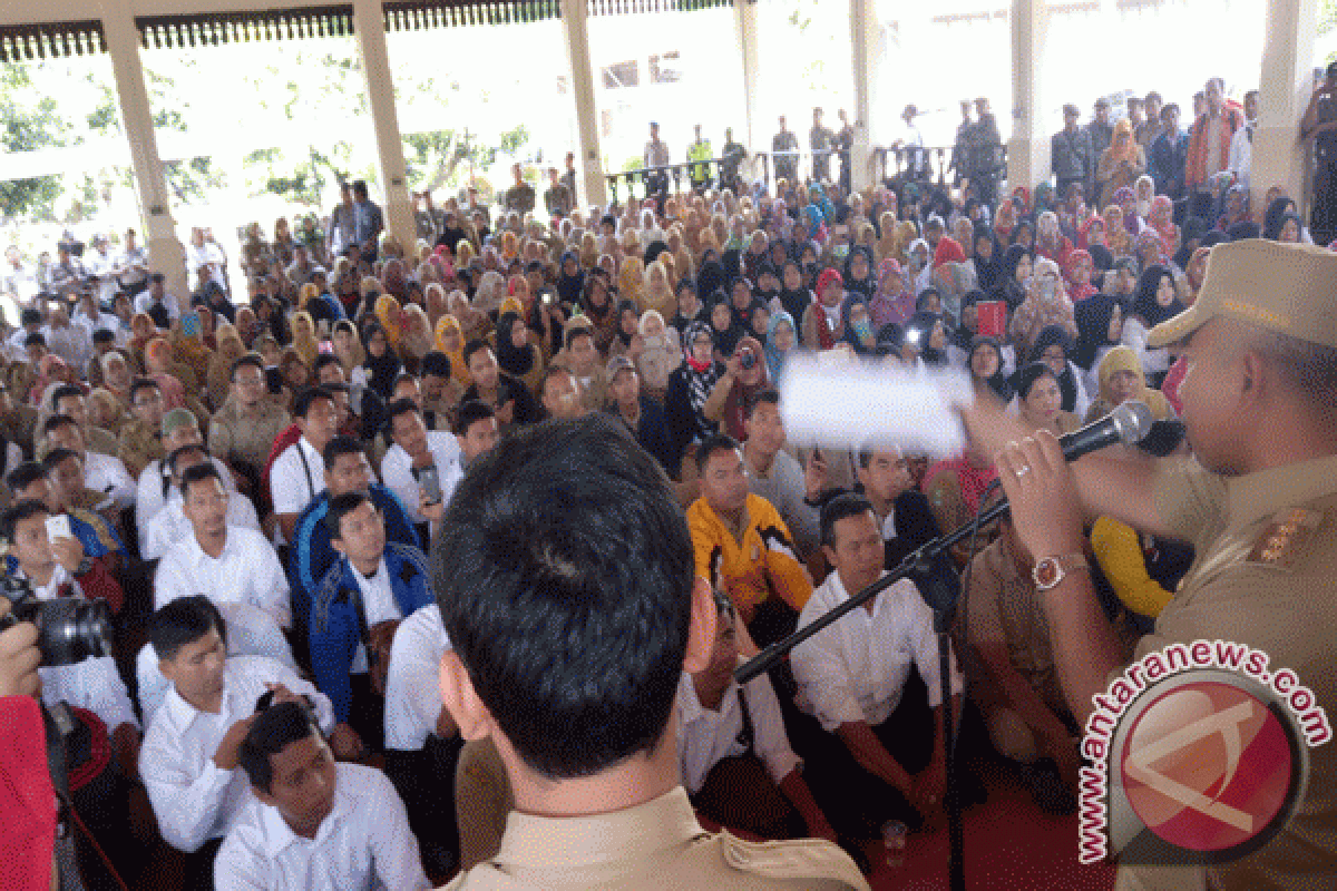 Pemkot Bekasi distribusikan tunggakan honor guru kontrak