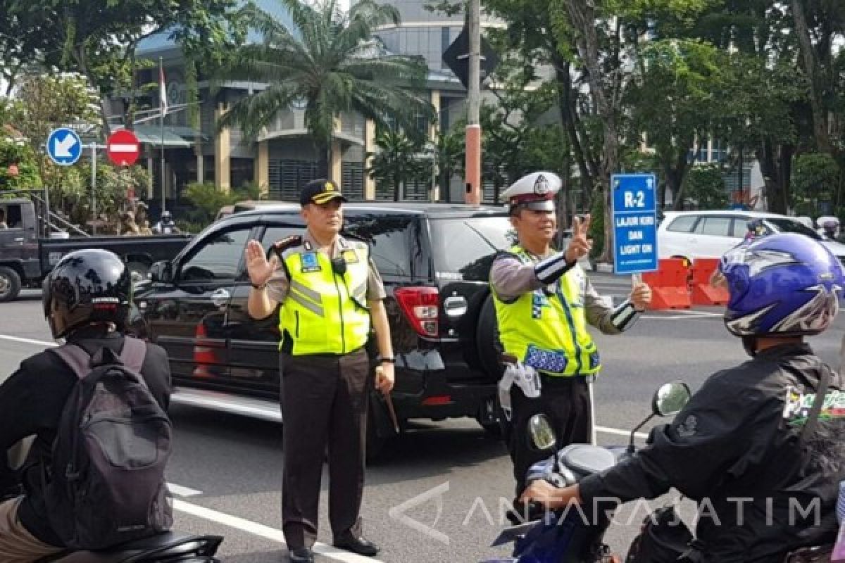 Kapolrestabes Surabaya Wajibkan Perwira Siaga di Jalan