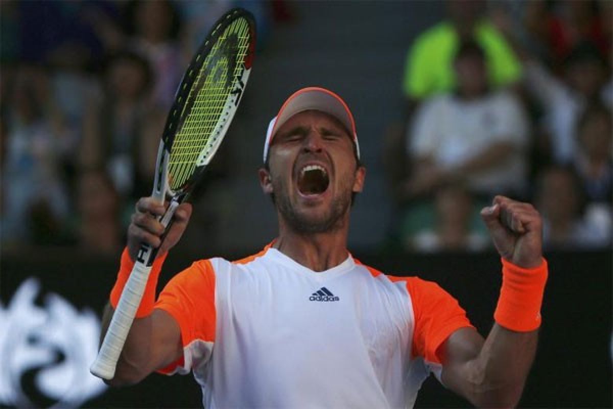 Zverev taklukkan Murray di Melbourne