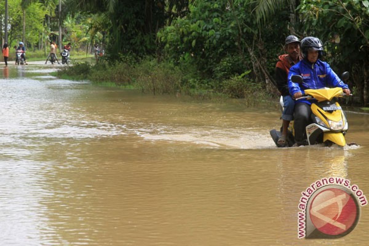 Banjir melanda Lebak, enam kecamatan terendam