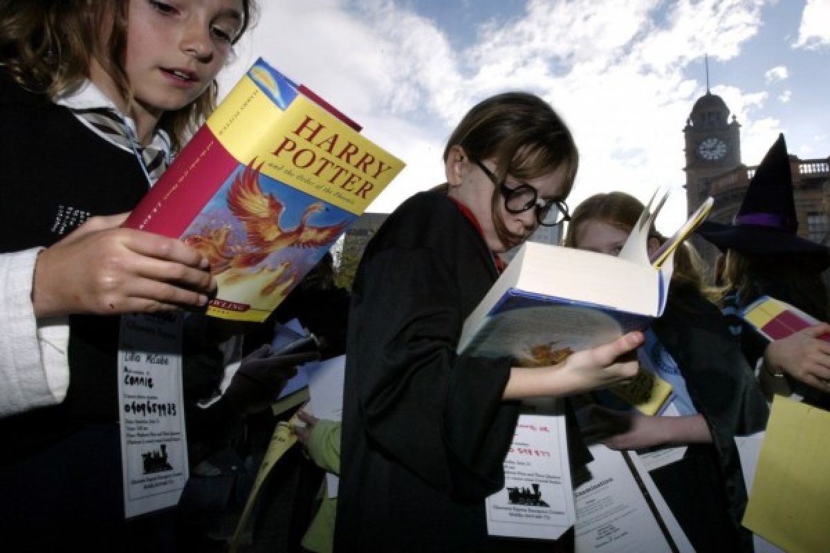Riset buktikan baca Harry Potter buat orang jadi lebih baik, ini alasannya