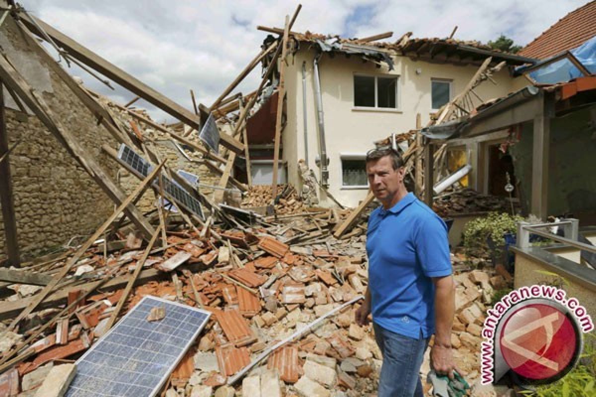 Satu tewas, 40 luka-luka saat  tornado menghantam Jerman