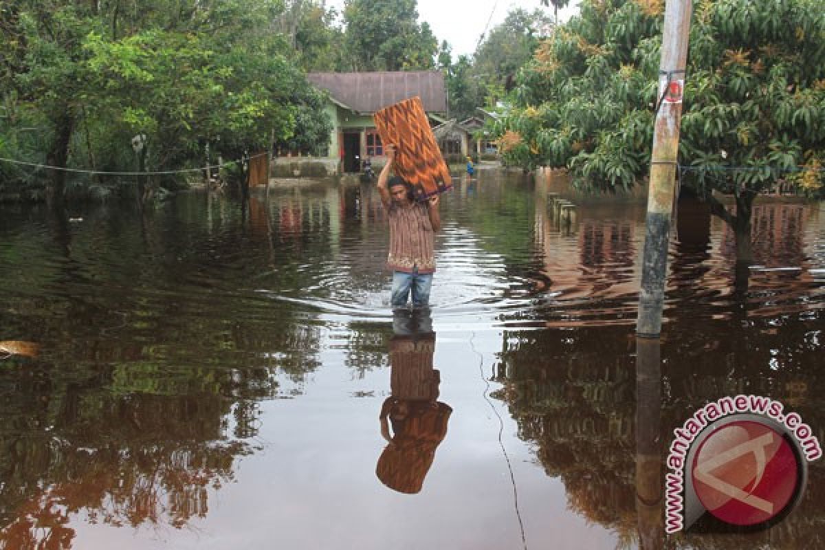 Limapuluh Kota turunkan personel ke lokasi banjir