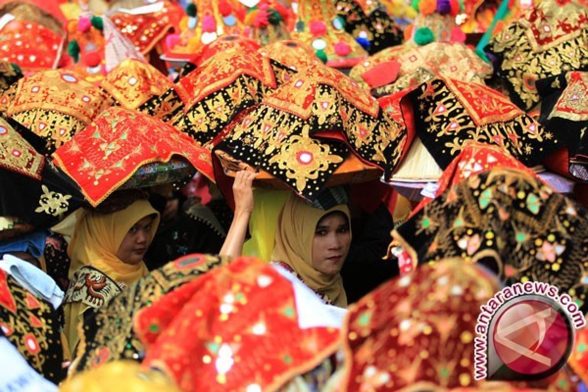 Sudah lunturkah budaya Indonesia pada generasi muda? 