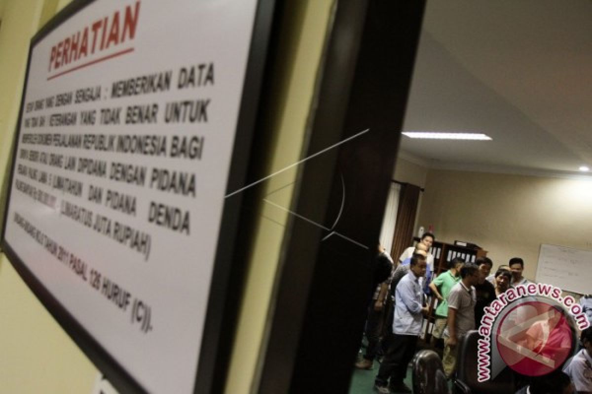 30 TKA asal Cina Bekerja Tanpa Izin